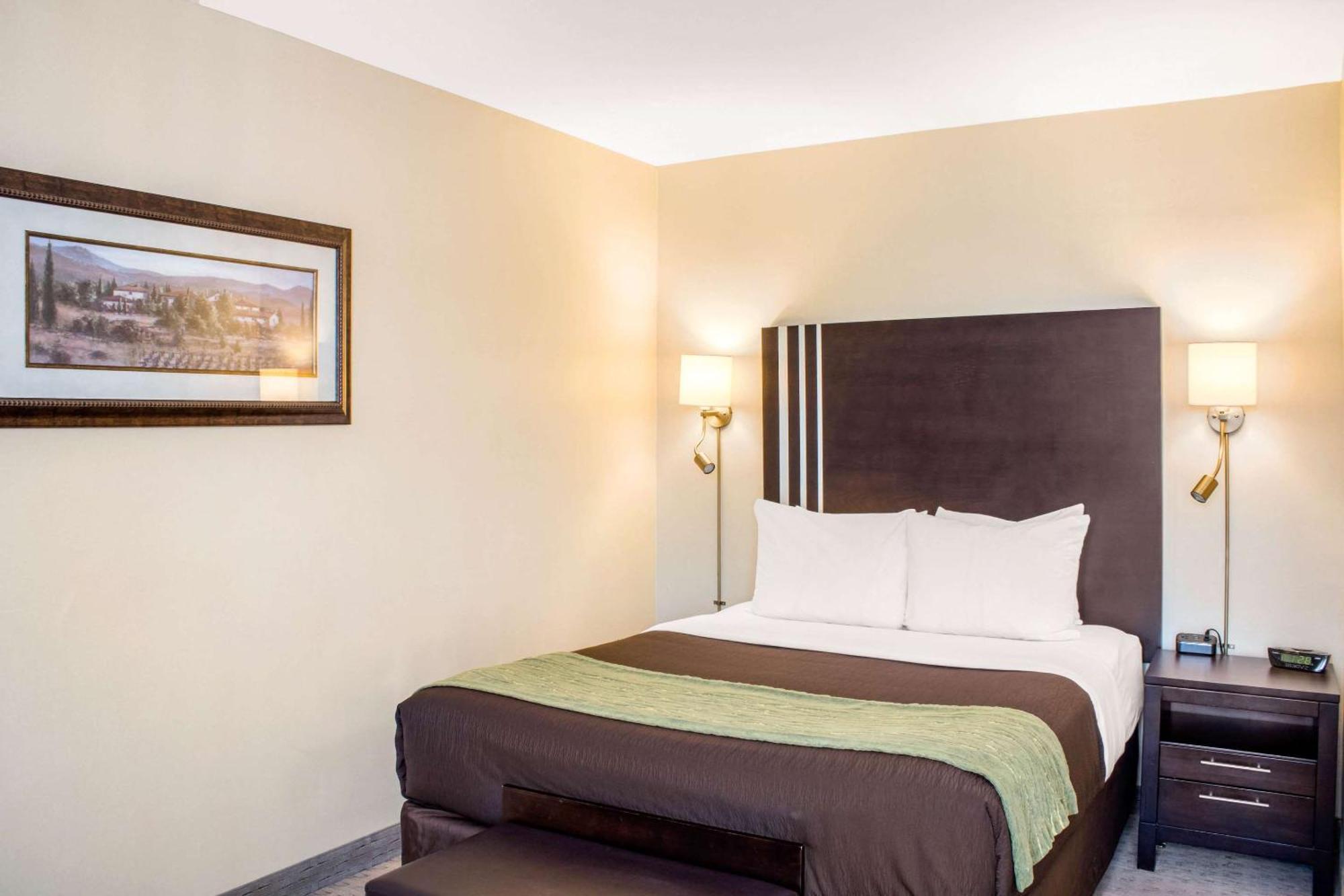 Comfort Inn Halifax Exterior foto