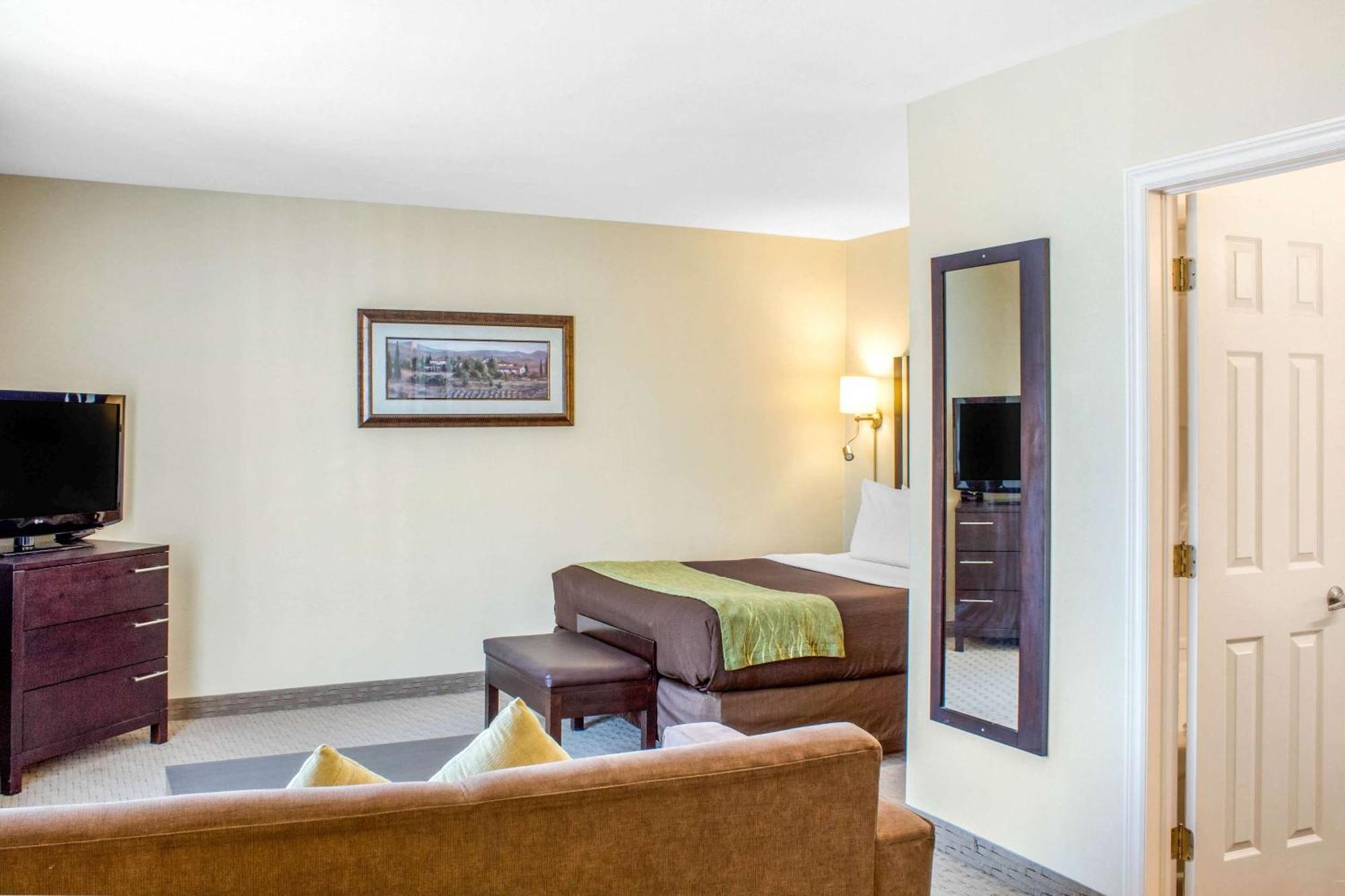 Comfort Inn Halifax Exterior foto